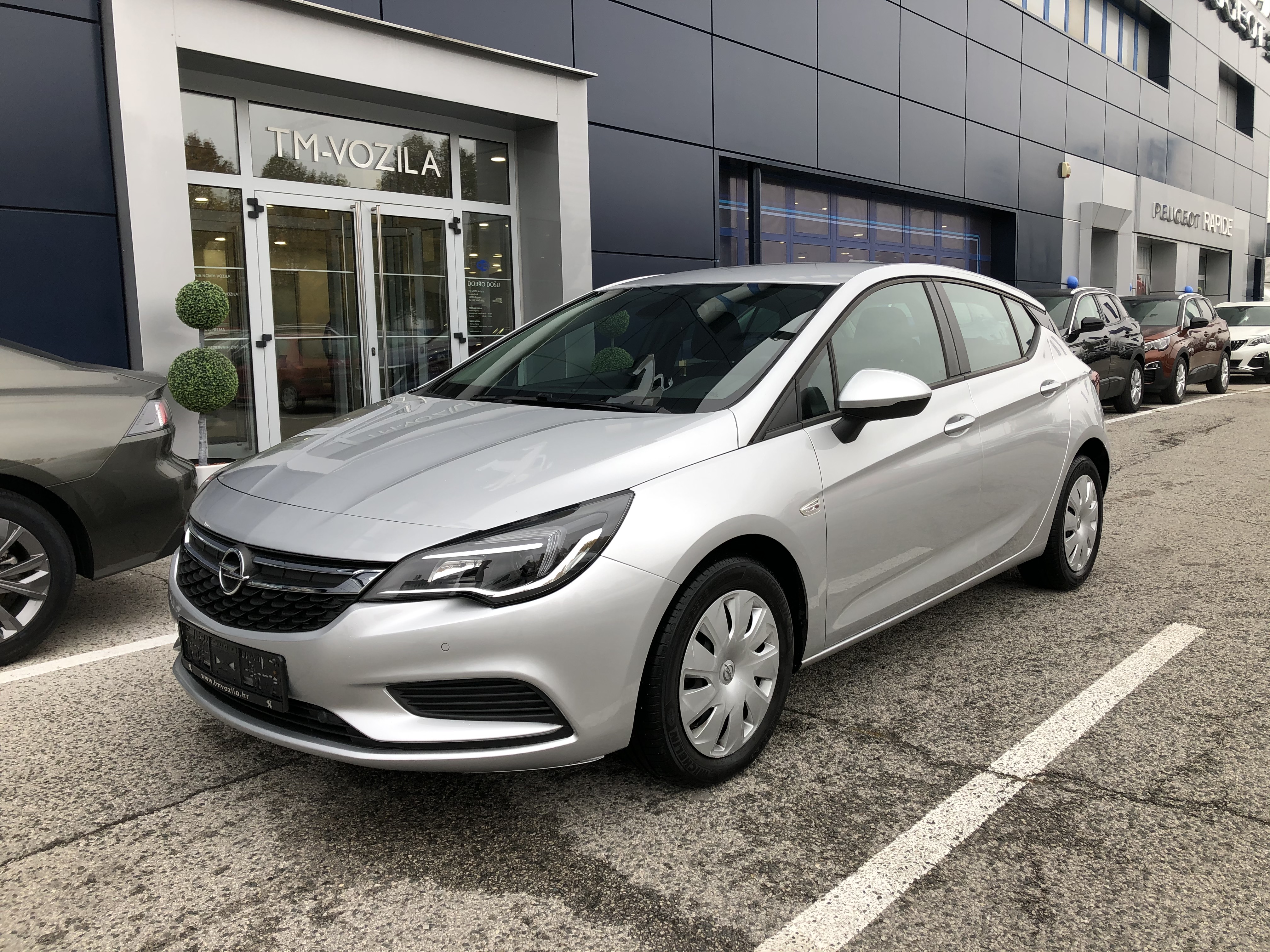 Opel astra enjoy Opel astra enjoy