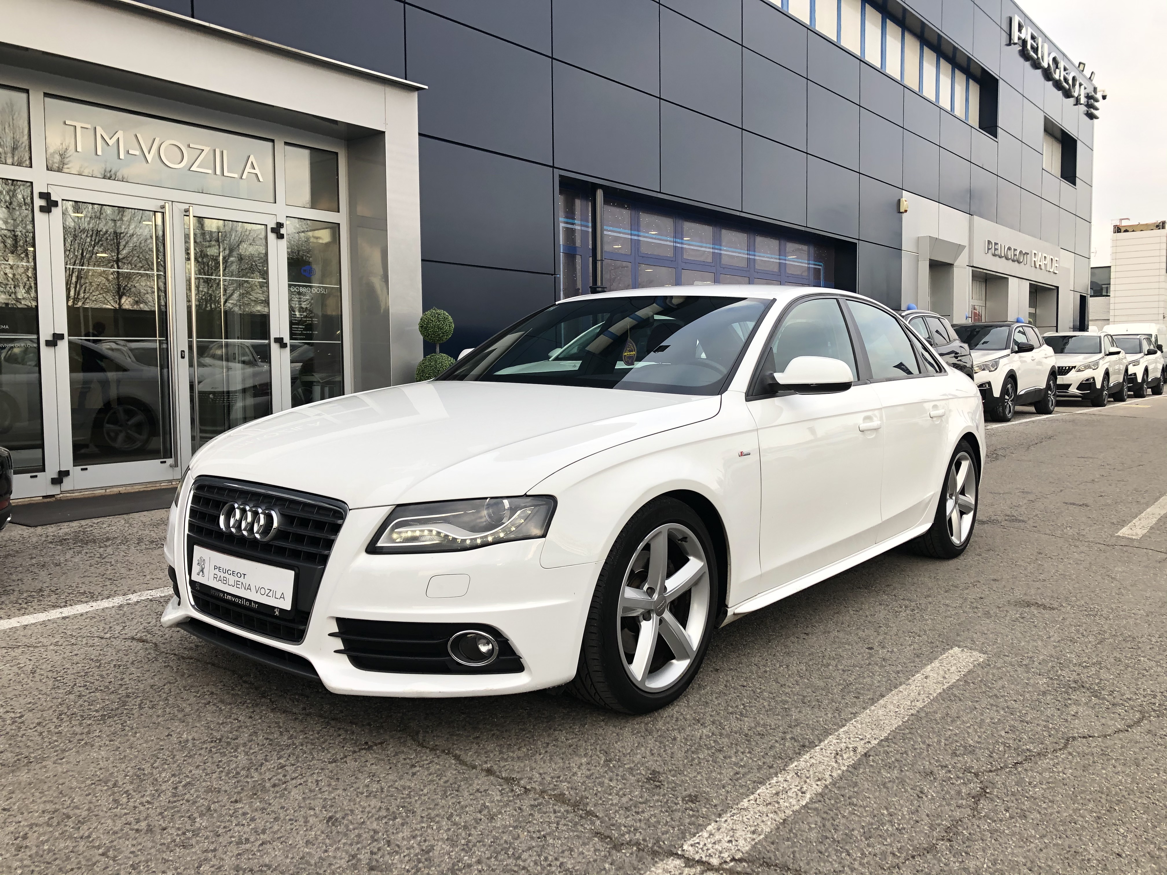 Ауди a4 tfsi Ауди a4 tfsi