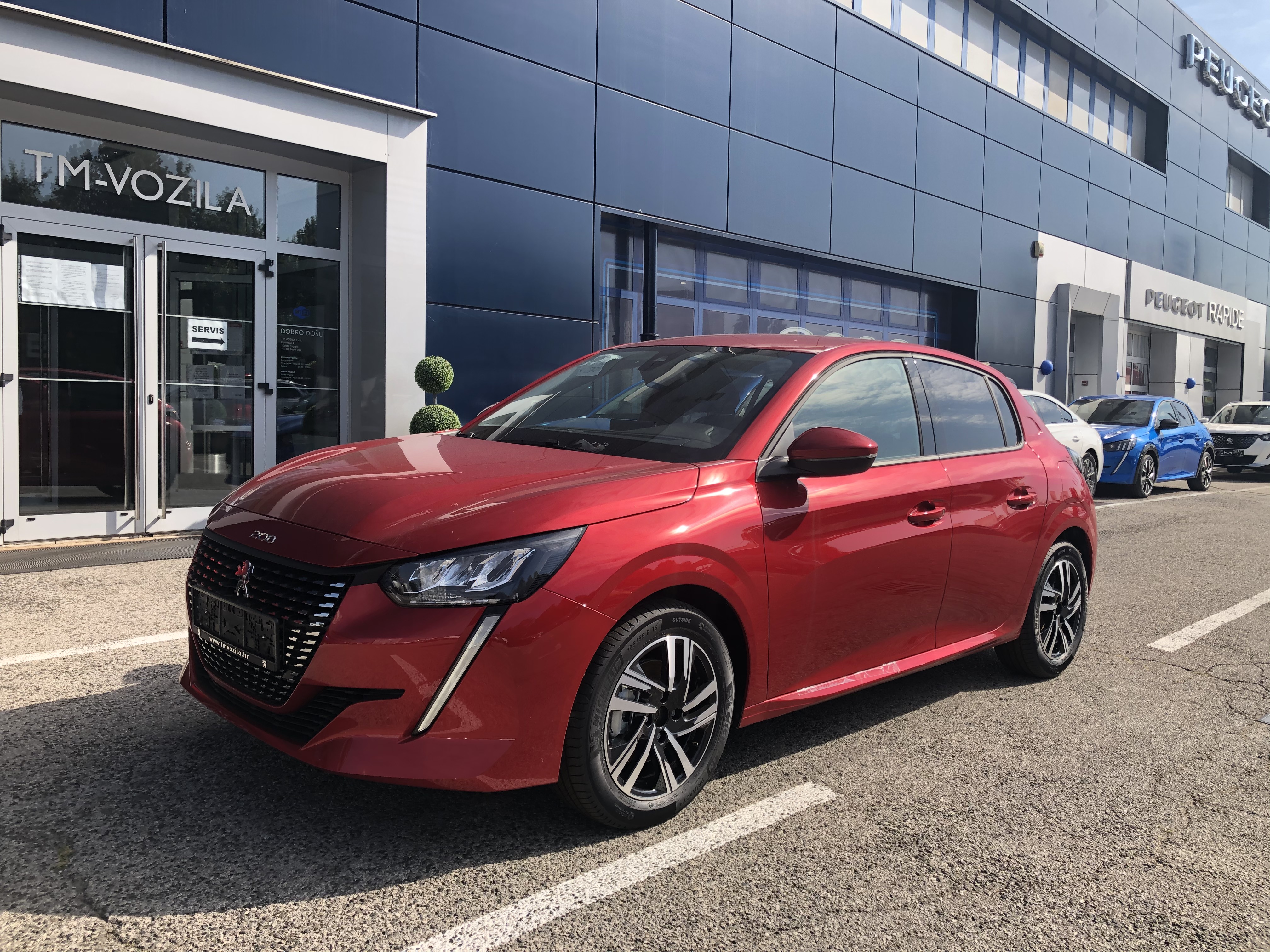 Rabljeni PEUGEOT 208 NOVI ALLURE 1 2 PURETECH 100 TM Vozila